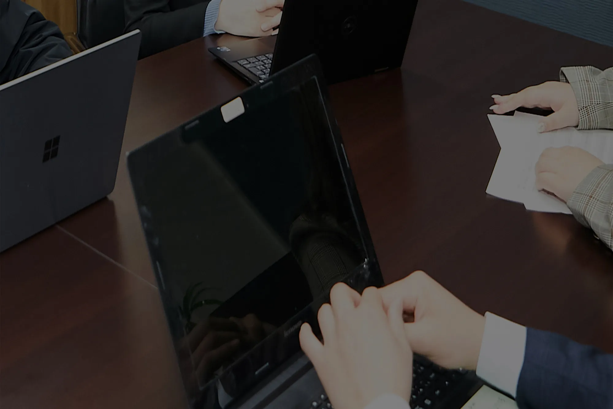 社内パソコン手元の画像